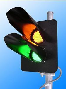 Продам светофор двузначный с маршрутными указателями светодиодными (буквенными) и трансформаторным ящиком 17085-00-00(убс)