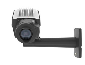Премьера AXIS – камера с высокочувствительным 1/2" сенсором, Lightfinder и WDR 120 дБ