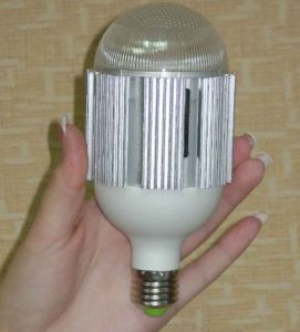 Светодиодная лампа с цоколем Е27 15Вт