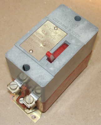 Автоматический выключатель АК25-211-20 ОМ5 380В 10А