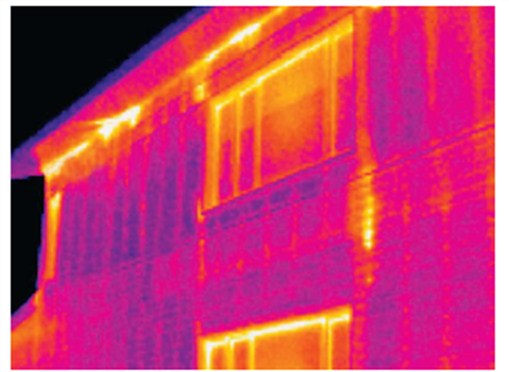 Тепловидениедля поиска потерь тепла в зданиях 