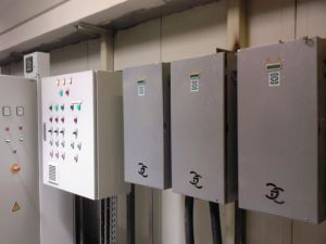Устройства плавного пуска/останова для асинхронных электродвигателей