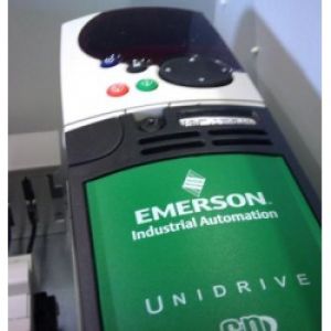 Электронные регуляторы скорости Emerson Unidrive SP для башенных кранов.