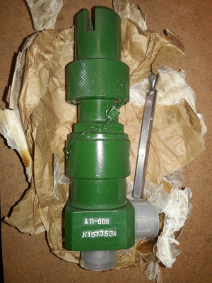 Предохранительный клапан АП-008 (Ру=3-12 кгс/см2, Ду=14 мм)