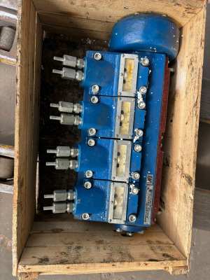 Куплю компрессорные установки и запчасти фуу мкт 2вм4 4вм10