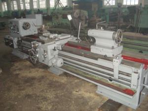 токарно-винторезный станок 1М63 РМЦ 3000