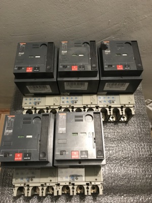 Продам Выключатели Schneider Compact NS630N, NS400N, NS160N  и др.