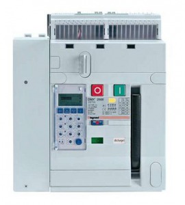 Воздушные автоматические выключатели серии DMX3