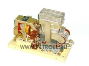 Контактор КМ2144.