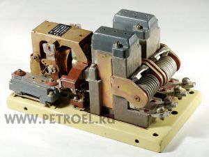Контактор КМ2243.