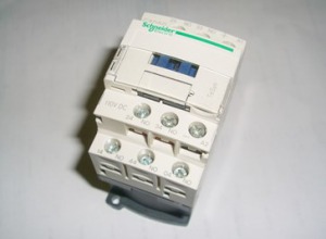 Промежуточные реле TeSys серии CAD. CAD32, CAD50.