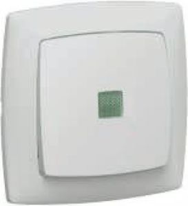 Электроустановочные изделия Legrand серии Suno