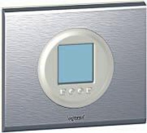 Электроустановочные изделия Legrand серии Celiane