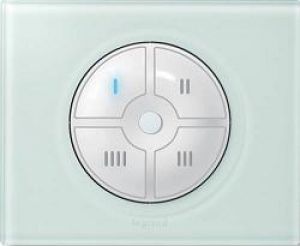 Электроустановочные изделия Legrand серии Celiane
