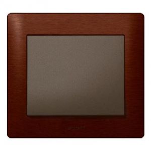 Электроустановочные изделия Legrand серии Galea Life