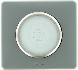 Электроустановочные изделия Legrand серии Celiane