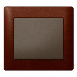Электроустановочные изделия Legrand серии Galea Life
