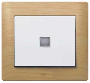 Электроустановочные изделия Legrand серии Galea Life