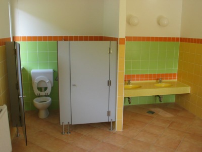 Детские туалетные кабины