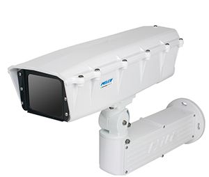 Schneider Electric выпустила 1,2 MP уличные камеры с медиаконвертером и защитой от обледенения