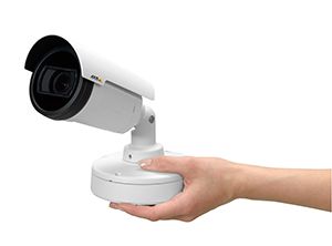 Новые 2 MP видеокамеры наружного наблюдения от AXIS с адаптивным ИК-прожектором