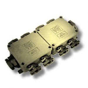 Кп 12 9. Коробка КП 12-2/1. Клеммная коробка КП 24. Коробка кп12-16 380 хл1. Коробка кп12-14 380 у1.