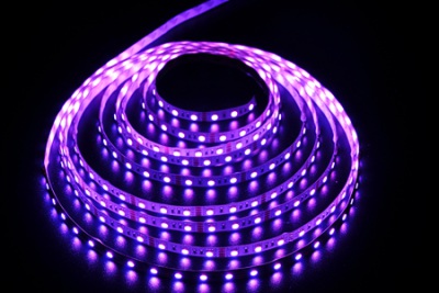 Светодиодная лента LEDcraft SMD 5050 15 Ватт на метр 60 диодов на метр IP 33 RGB Многоцветная