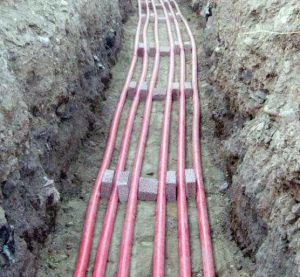Прокладка кабелей в каналах в земле