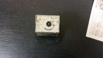 Реле времени 	RTs 61 220В